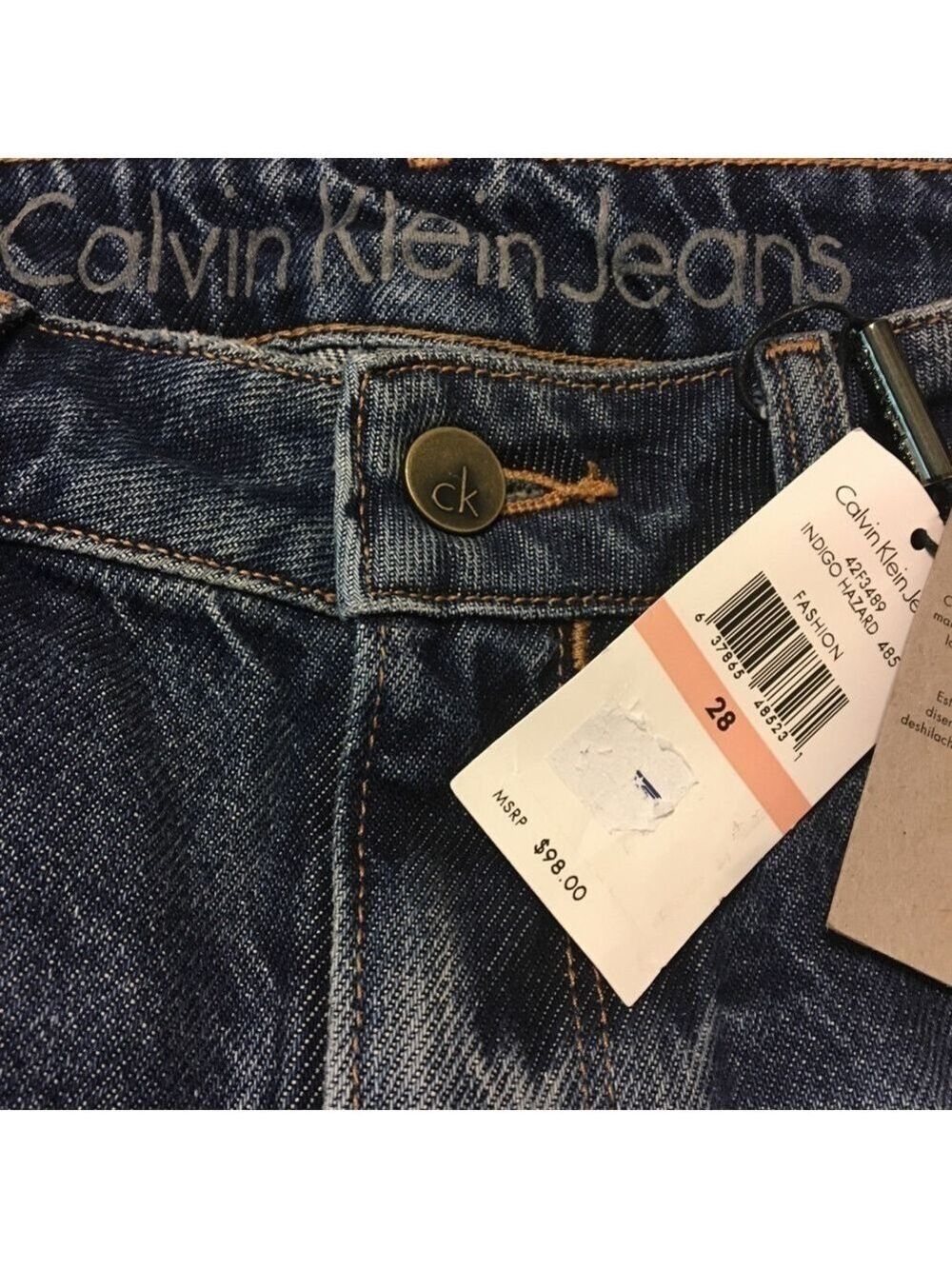Calvin Klein Jeans Boyfriend Slim - Picture 4 of 6